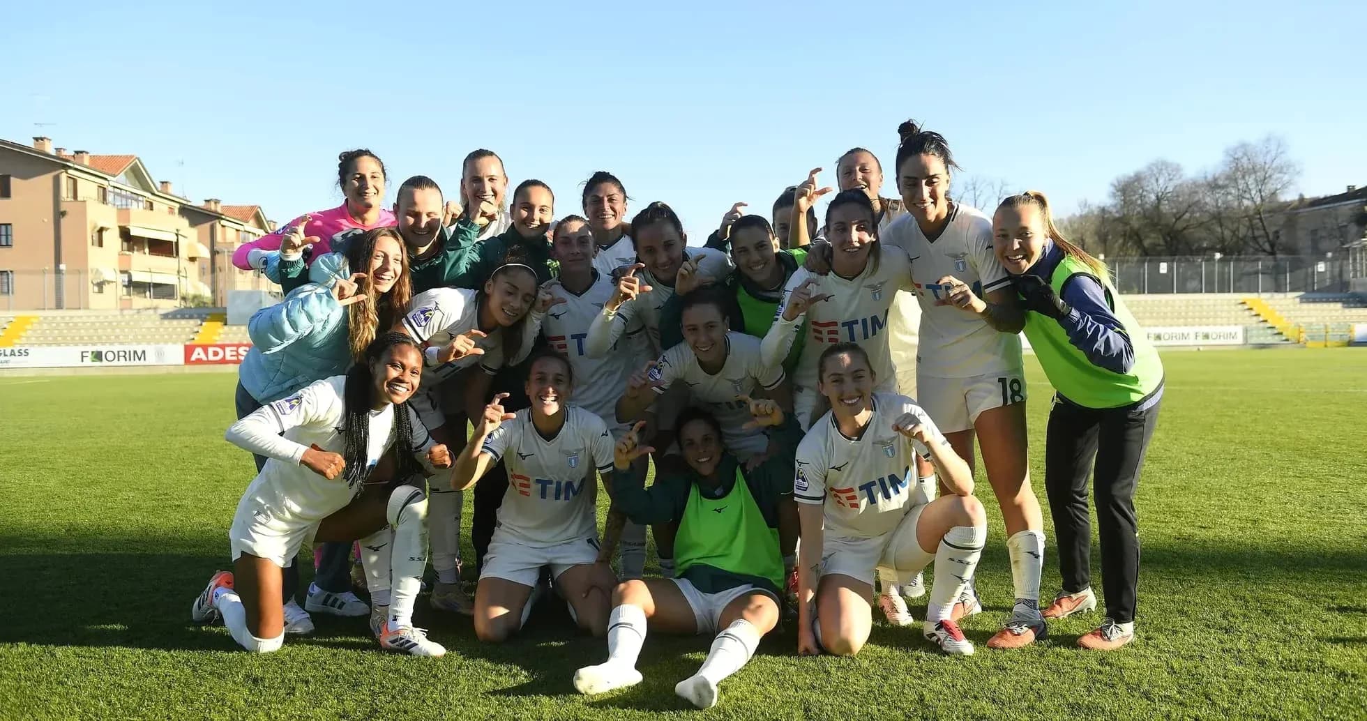 Lazio Women celebrating on the field