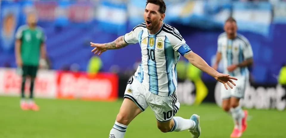 Lionel Messi celebrating a goal for Argentina