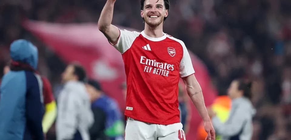 Arsenal player celebrating after match victory
