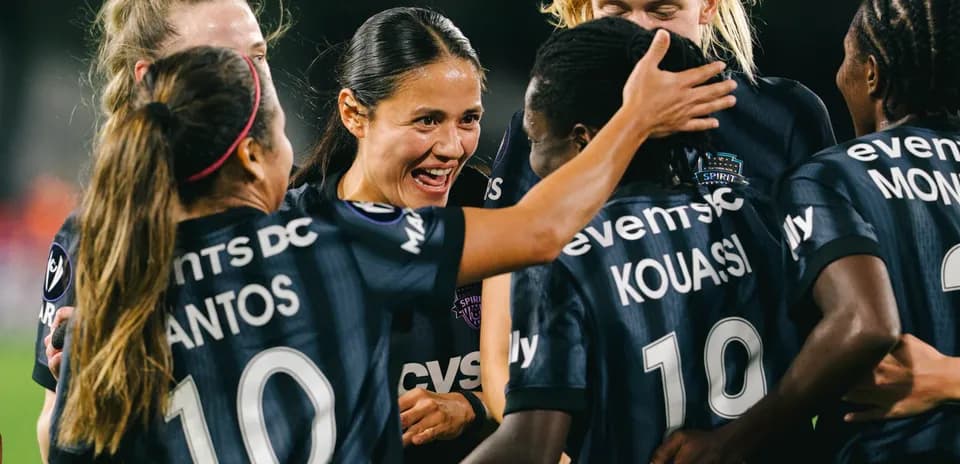 Washington Spirit players celebrating a goal