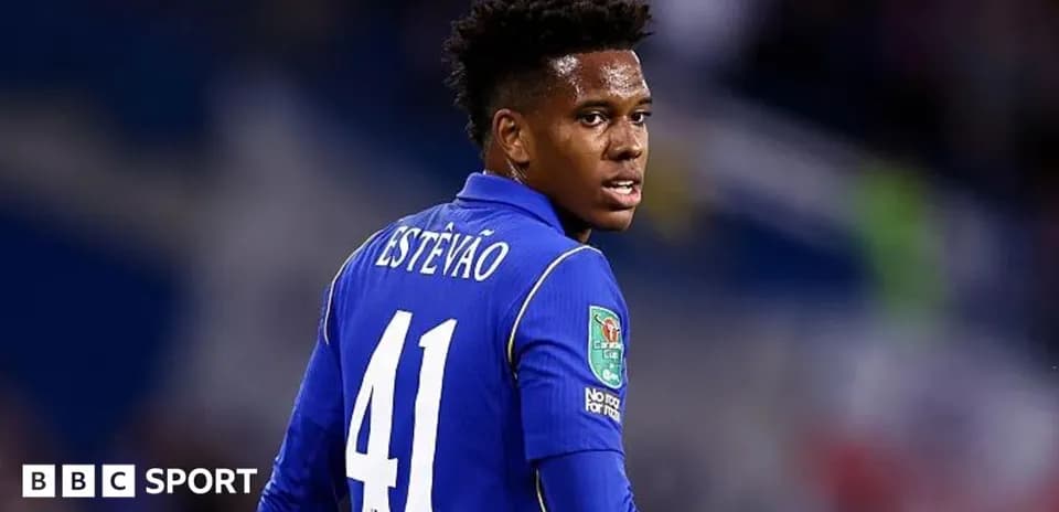 Player Estevão wearing blue jersey during match