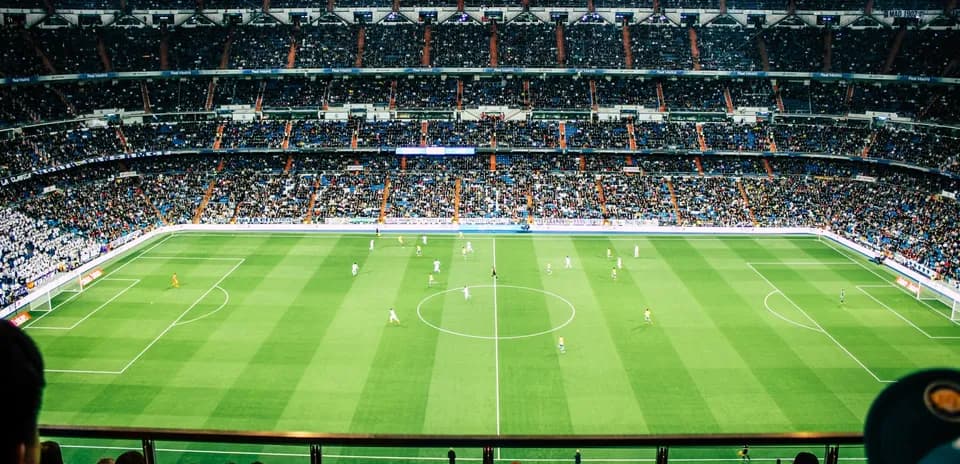 Lille's Dominant 4-2 Win Against Paris FC: Match Analysis.webp