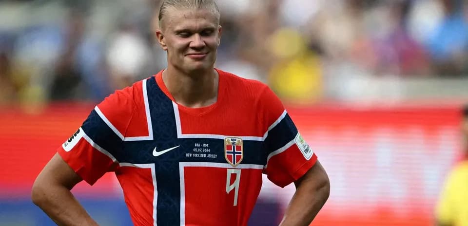 Player in Norway jersey during a match