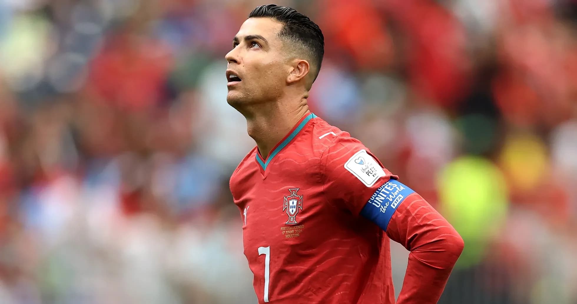 Cristiano Ronaldo looking up during match