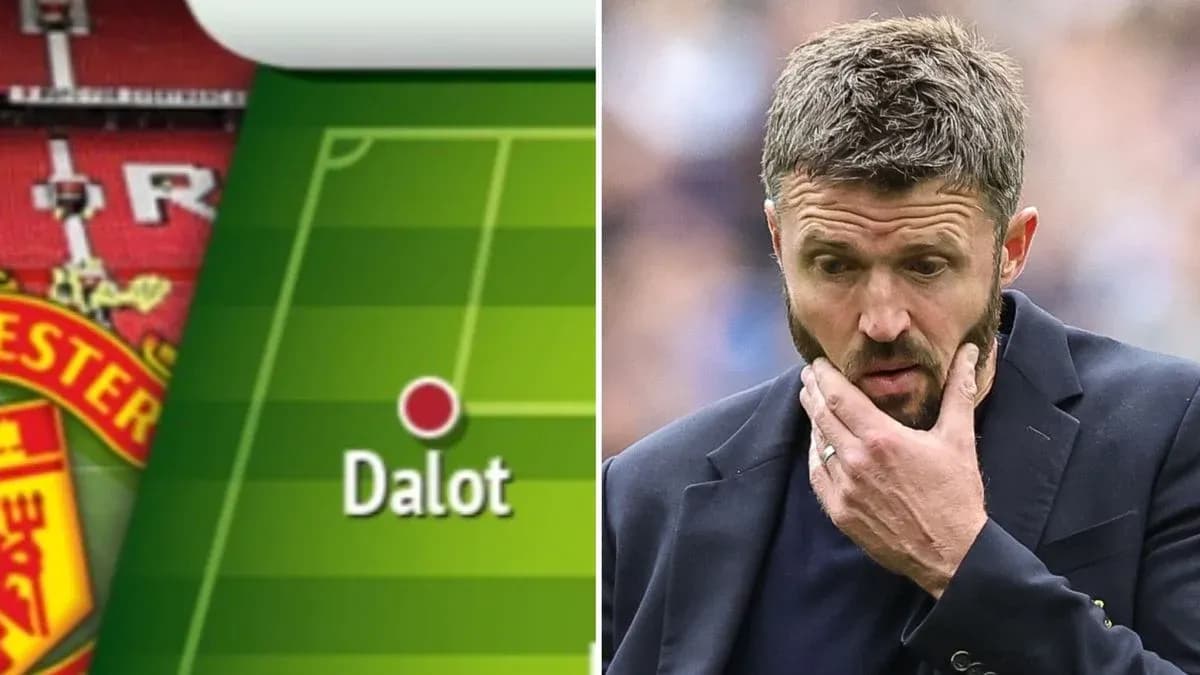 Tactical formation with Dalot and a concerned coach