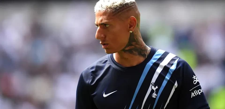 Player in Tottenham shirt during warm-up session