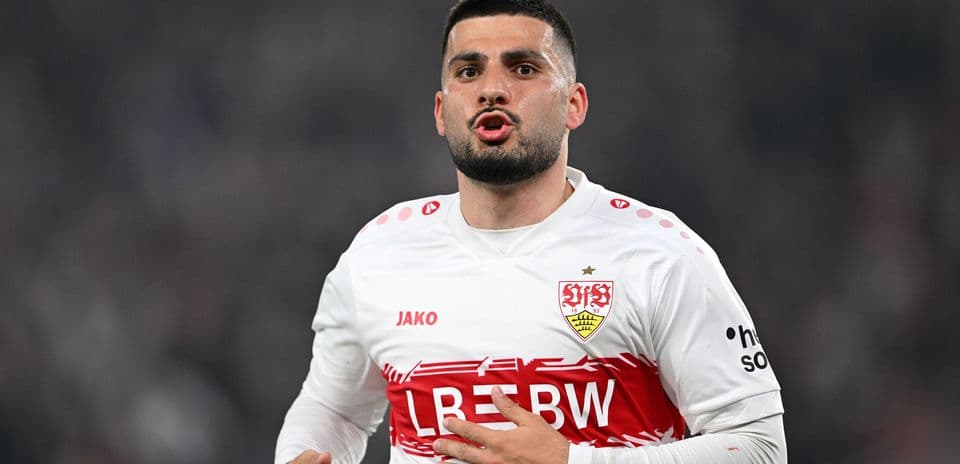 Player gesturing during a match in Stuttgart jersey