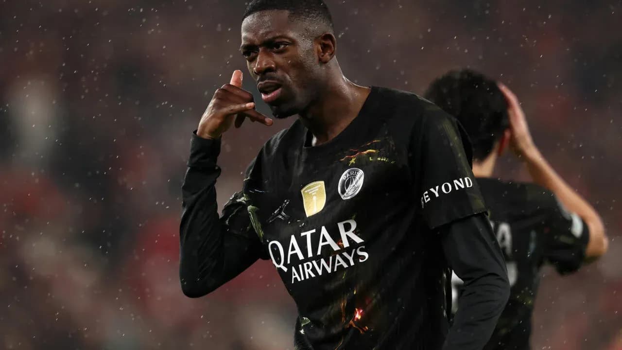 Player signaling during a football match in rain