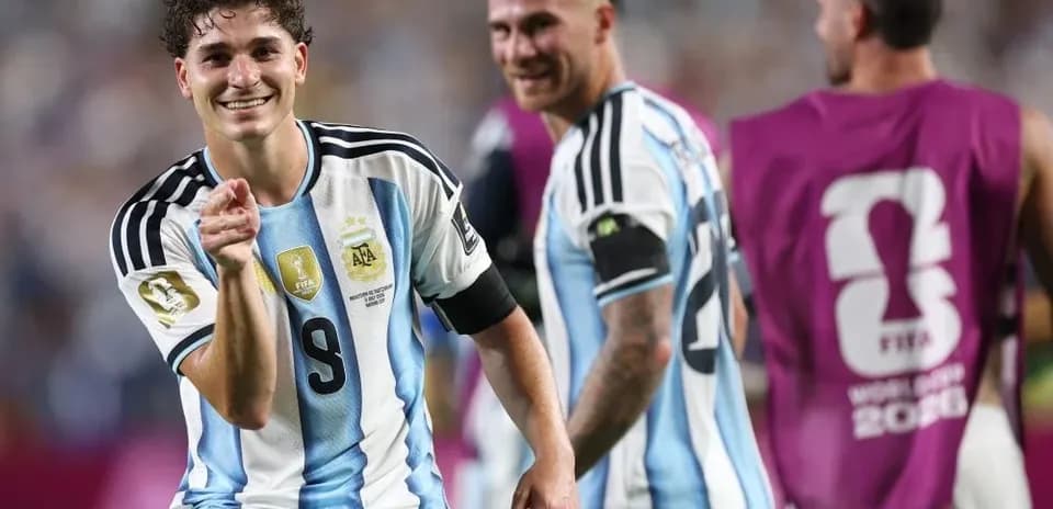 Argentinian player celebrating during match
