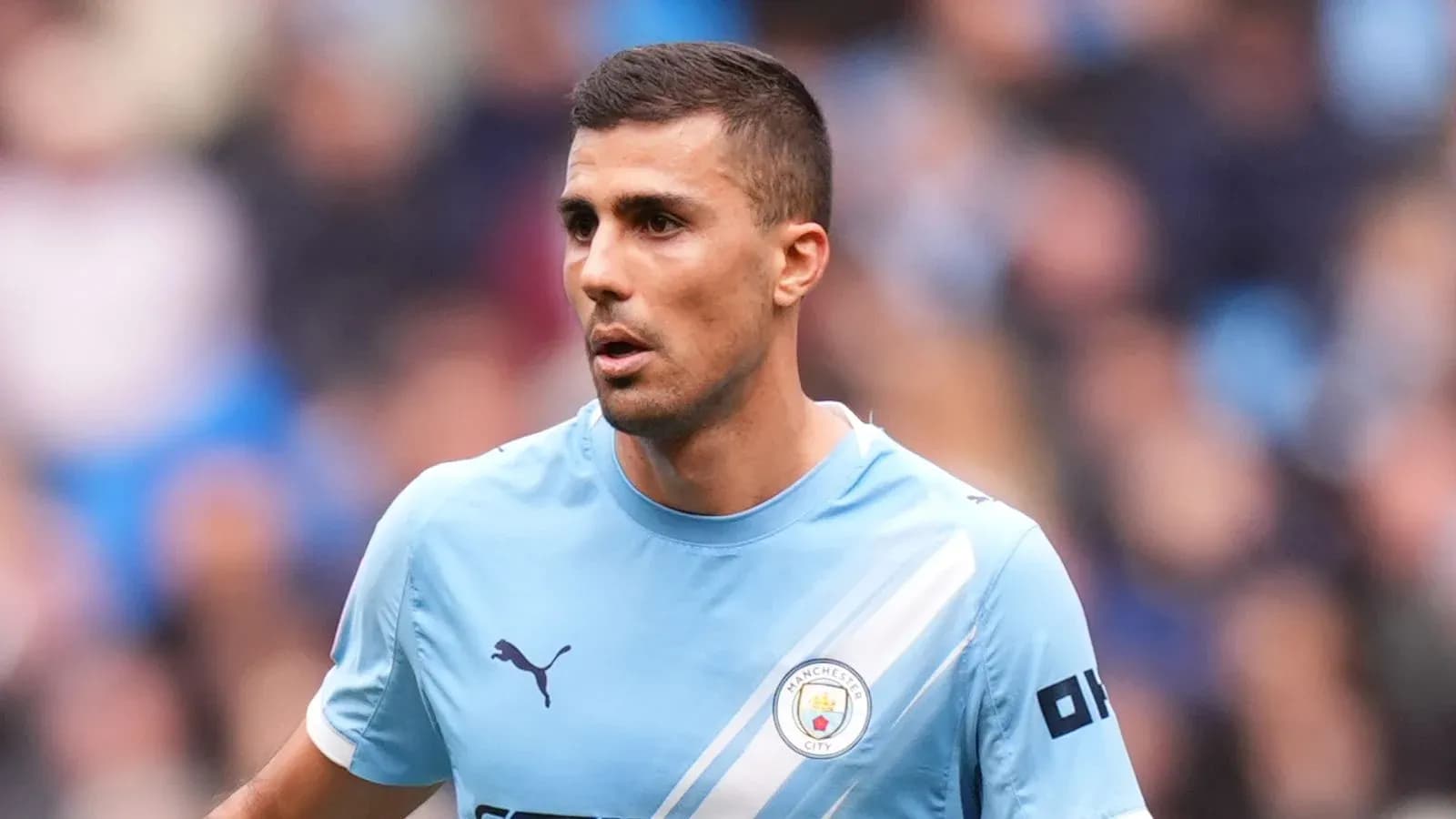 Player wearing Manchester City kit during match