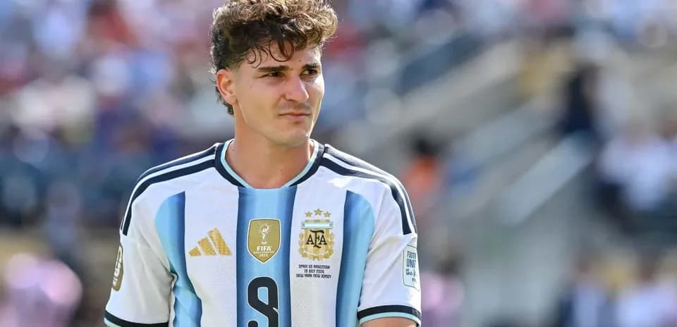 Argentinian player wearing jersey during match