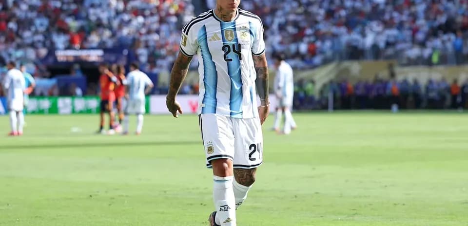 Player walking on the pitch during match