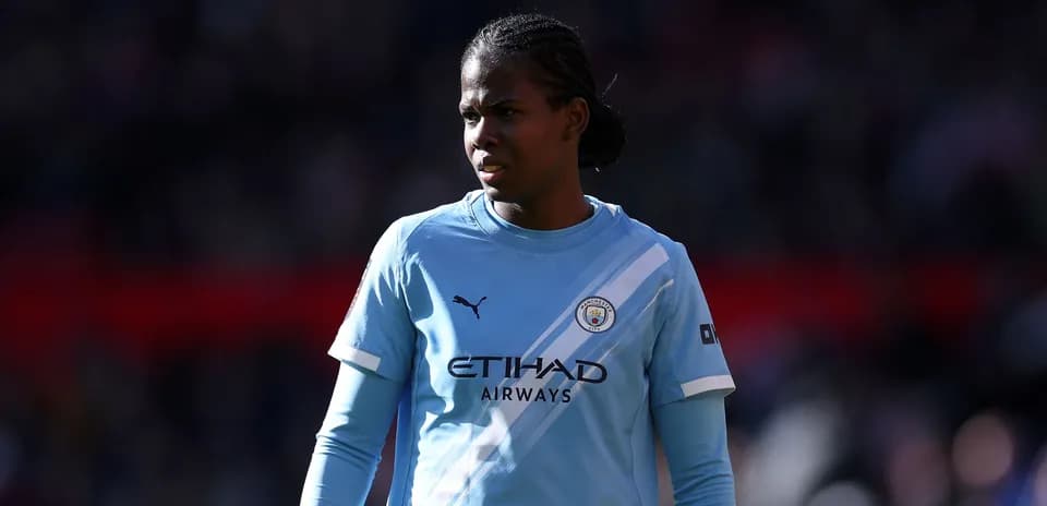 Player in Manchester City kit during match