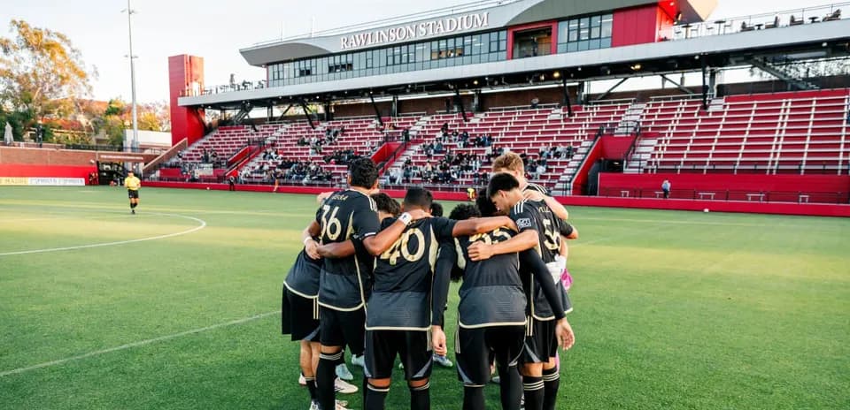 Los Angeles FC II team huddle before match
