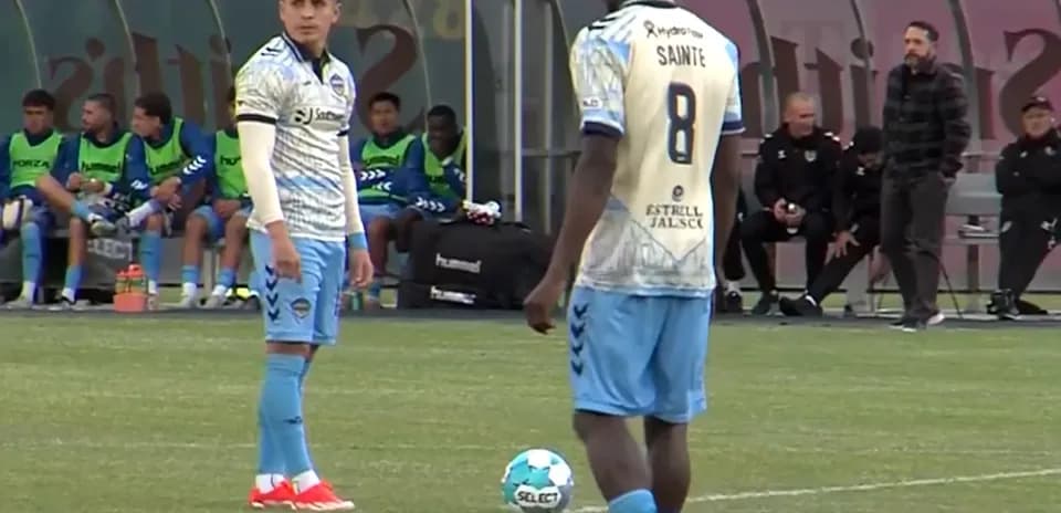 Monterey Bay players preparing for free kick
