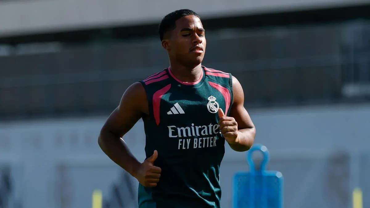 Player running during Real Madrid training session