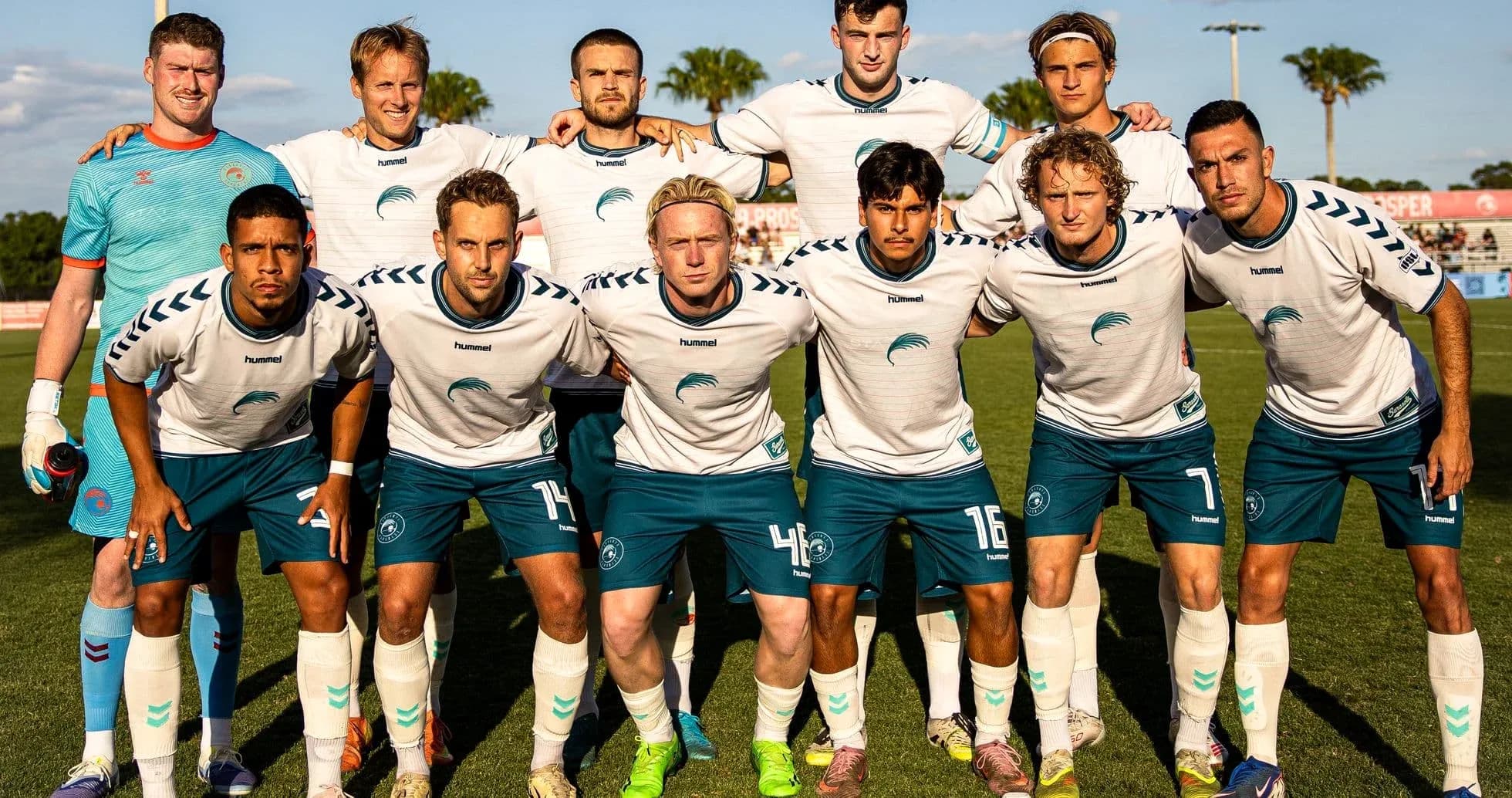 Naples team lineup before USL match