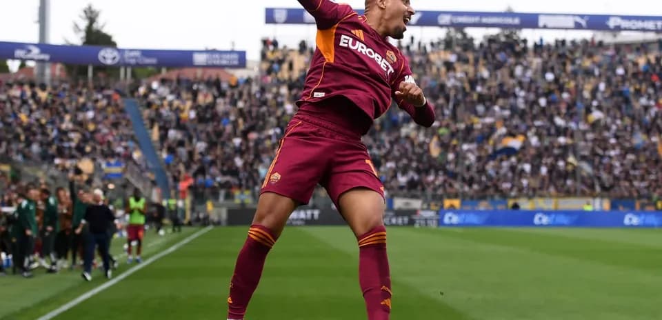 Player celebrating during Parma vs AS Roma match
