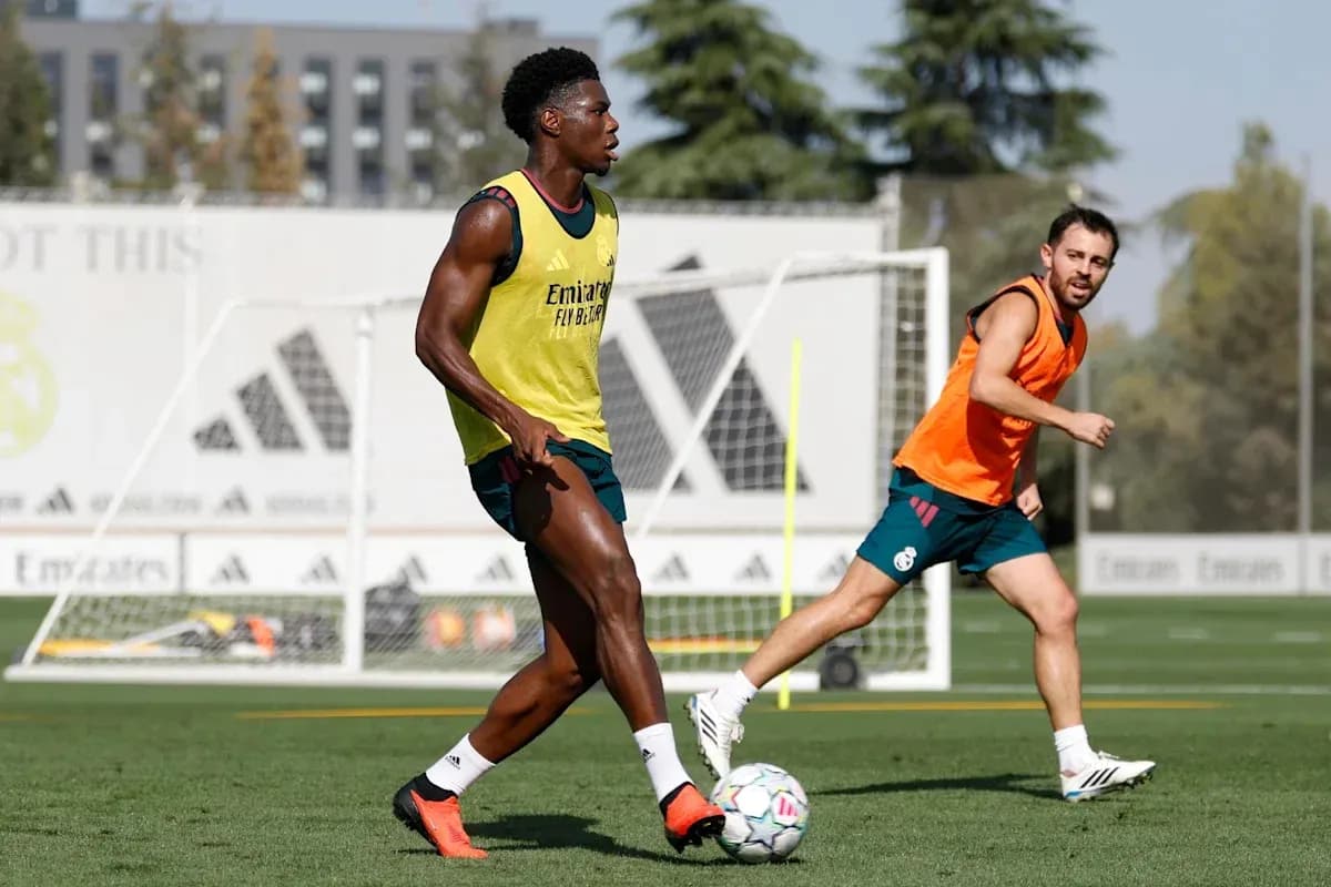 Two players training at Real Madrid practice session