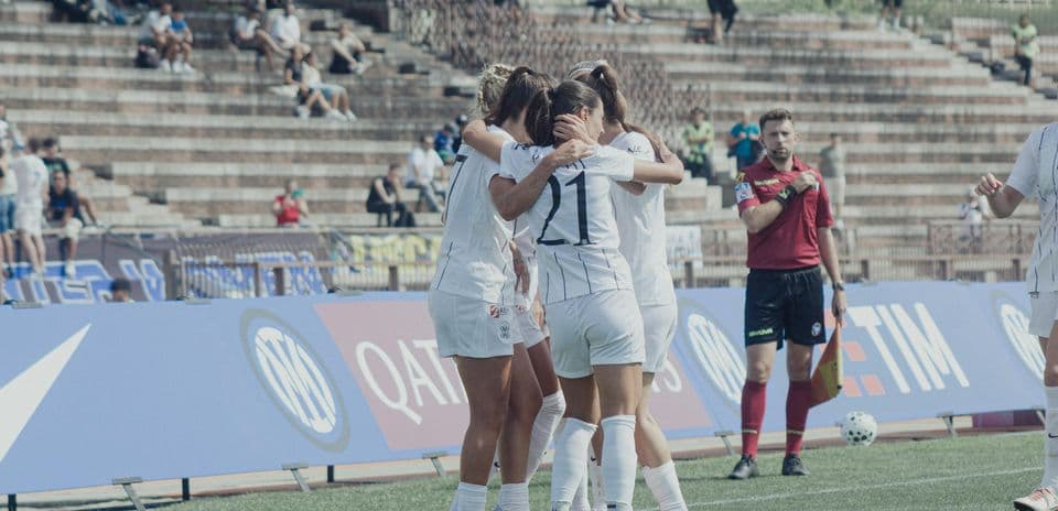 Players celebrating a goal during Serie A Women match