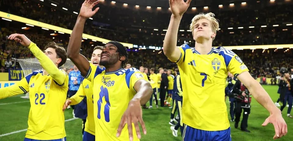 Sweden players celebrating after a match
