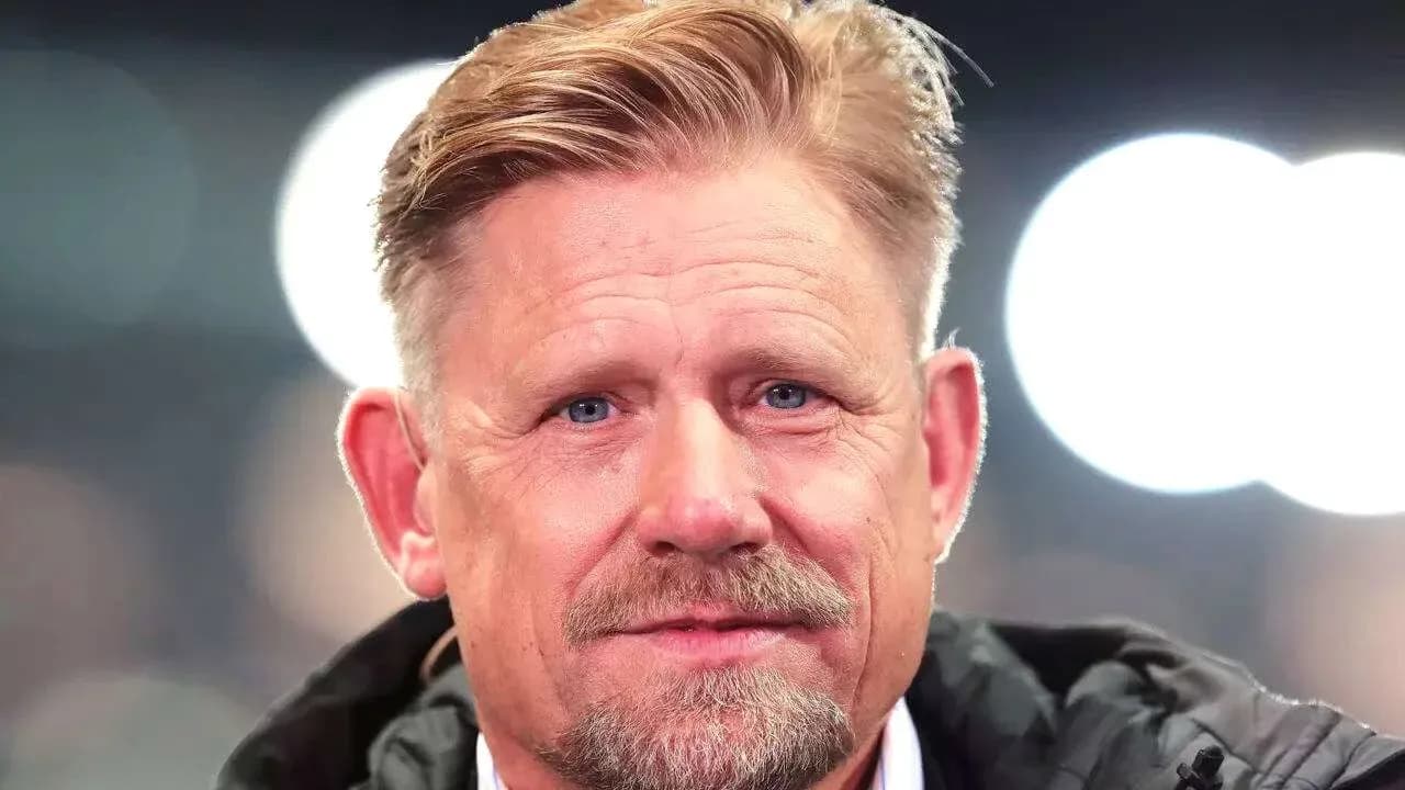 Close-up of a man with blond hair and beard