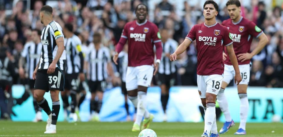 West Ham players during Newcastle match