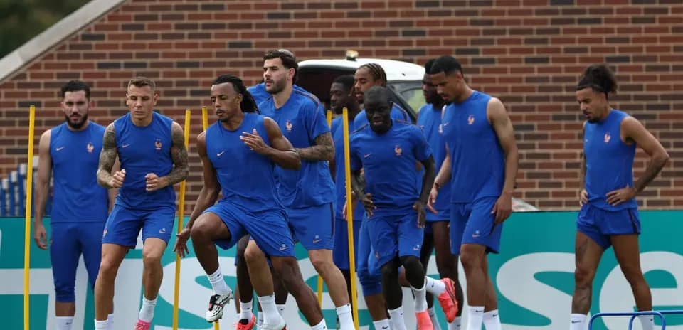 French national team players training on the pitch