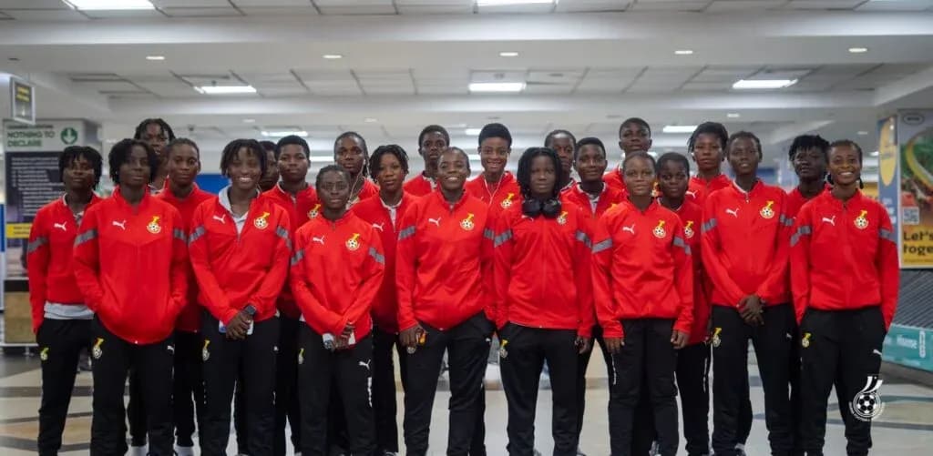 Ghana women's national football team posing together