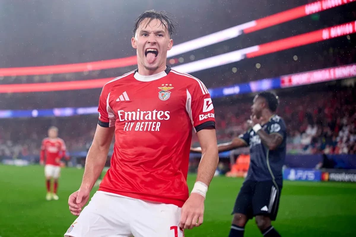 Benfica player celebrating a goal during match