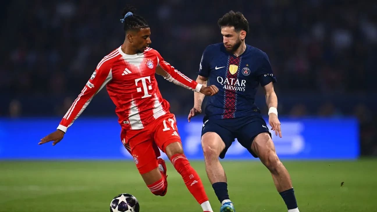 Bayern and PSG players competing for the ball
