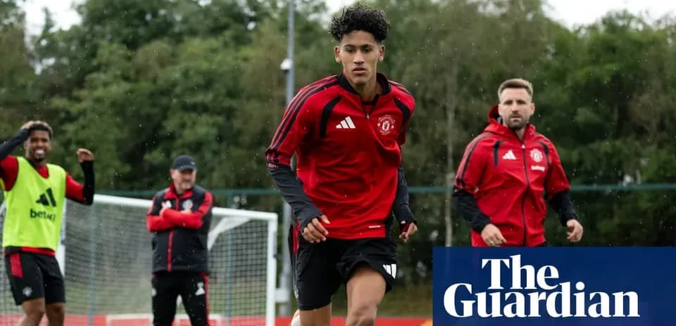 Player running during Manchester United training session