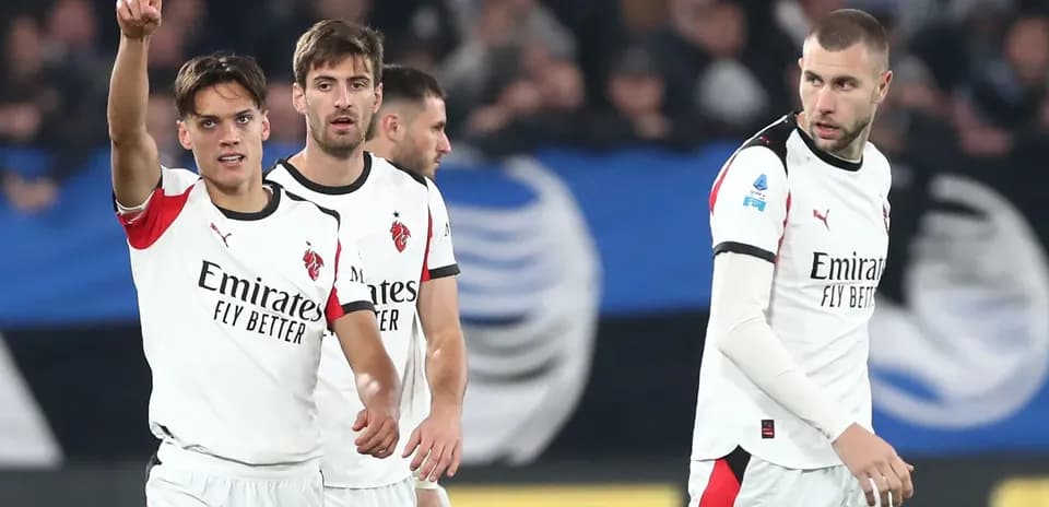 AC Milan players celebrating a goal during match