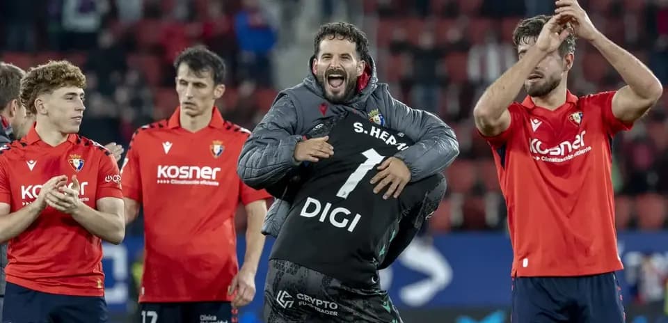 Osasuna players celebrating after a match victory