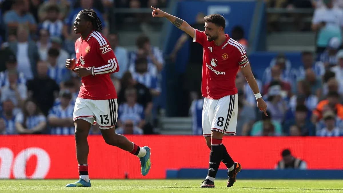 Manchester United players during Brighton match
