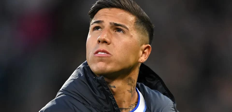 Player looking up during a match warm-up