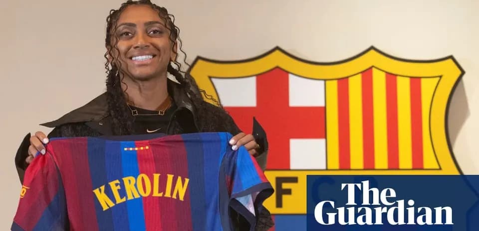Player holding FC Barcelona jersey with name 'Kerolin'