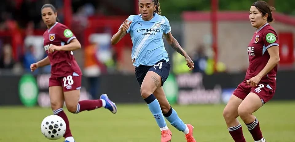 Player dribbling the ball during match action
