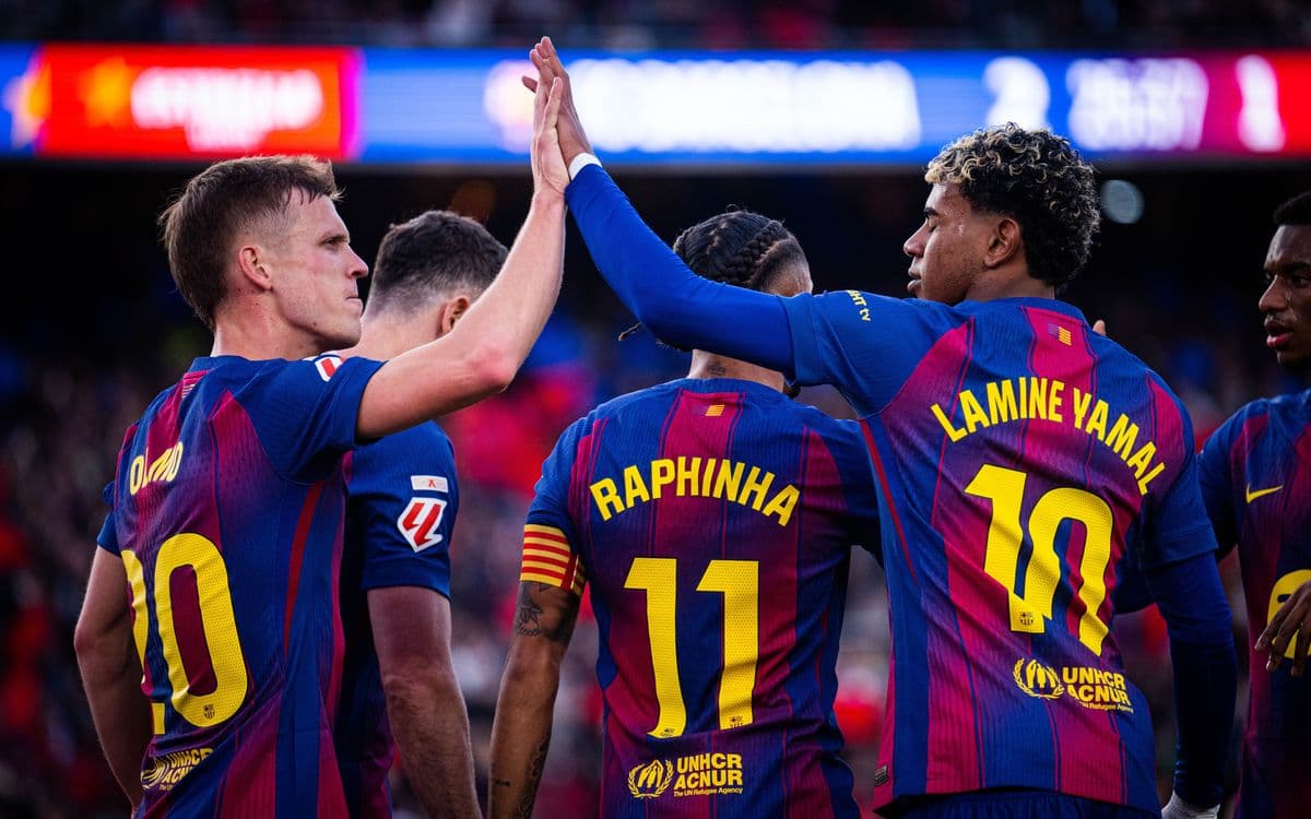 Barcelona players celebrating a goal