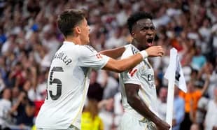 Vinícius Júnior celebrates goal with teammate