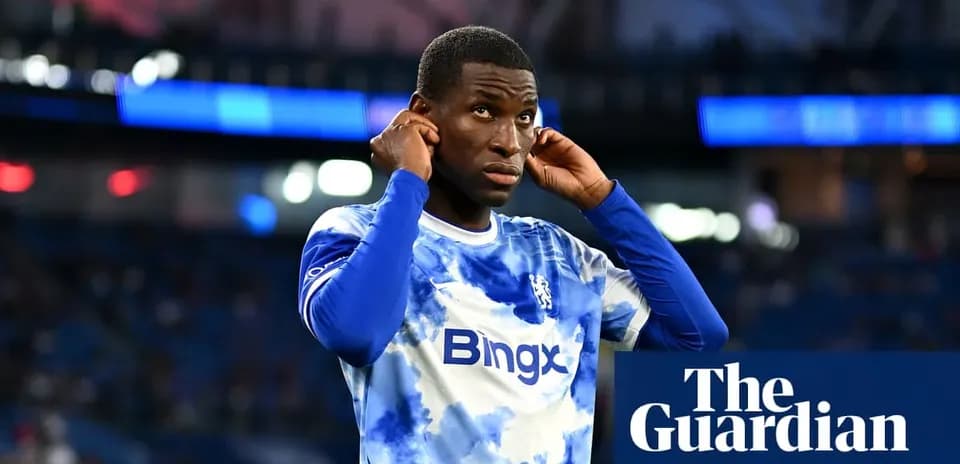 Player adjusting his headphones before the match
