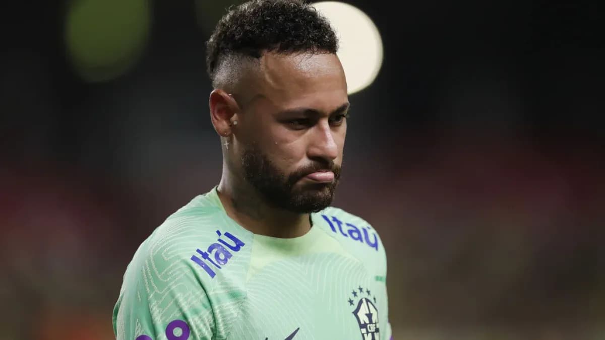 Neymar wearing Brazil kit during match