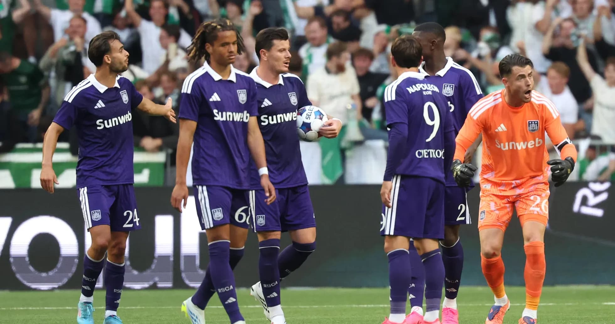 Anderlecht players celebrating during match