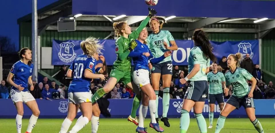 Goalkeeper catching ball during Everton vs Leicester match