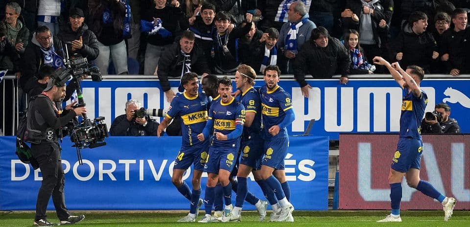 Alaves players celebrating a goal in La Liga match