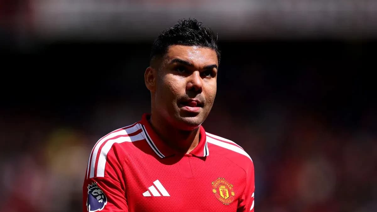 Player in Manchester United jersey during match