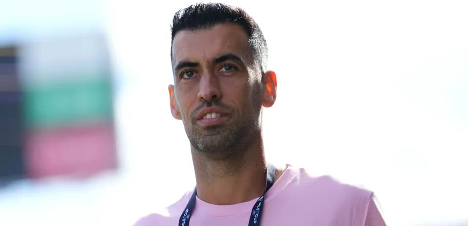 Player wearing pink shirt during event