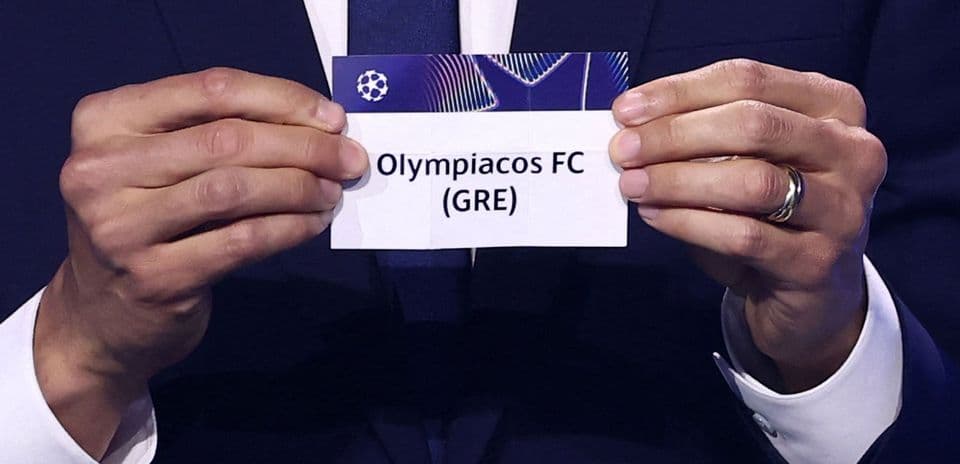 Football illustration used for match coverage - i253ht5g.jpg