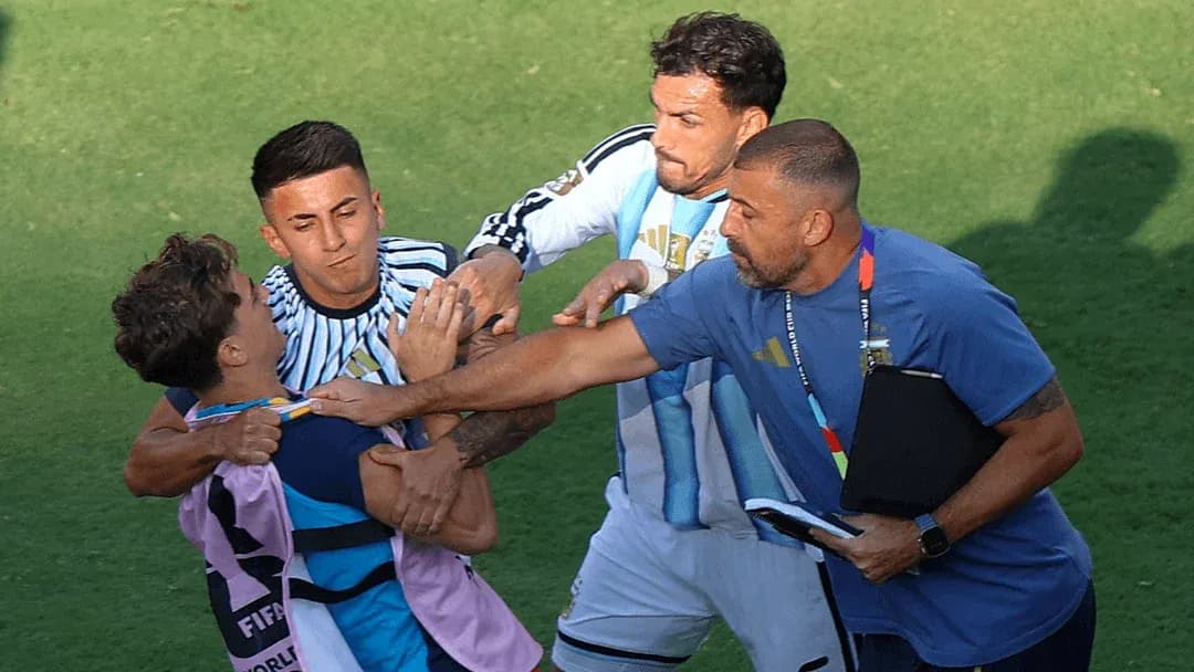Players and staff involved in on-field altercation Players and staff involved in on-field altercation