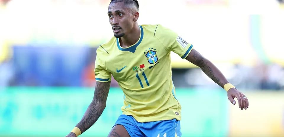 Brazilian player in yellow jersey during match